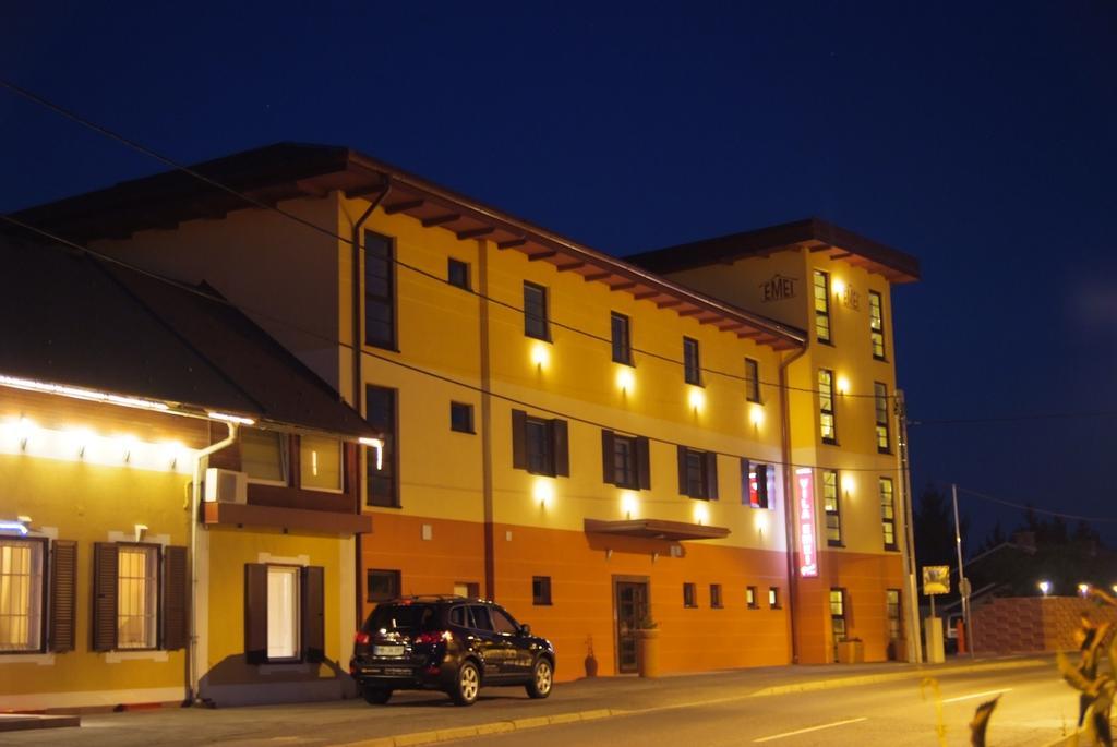 Hotel Vila Emei 마리보르 외부 사진