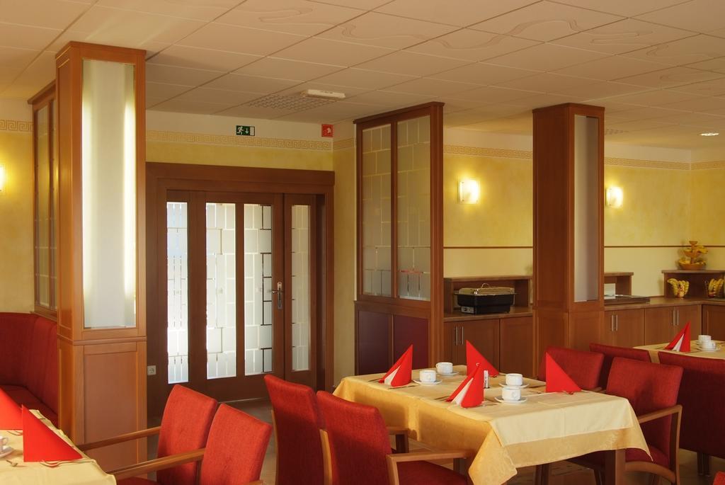 Hotel Vila Emei 마리보르 외부 사진