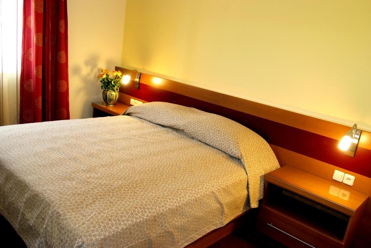 Hotel Vila Emei 마리보르 외부 사진