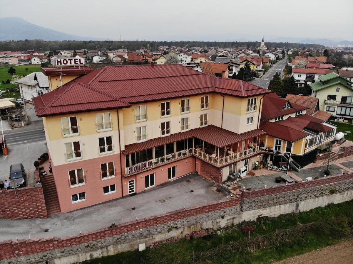 Hotel Vila Emei 마리보르 외부 사진